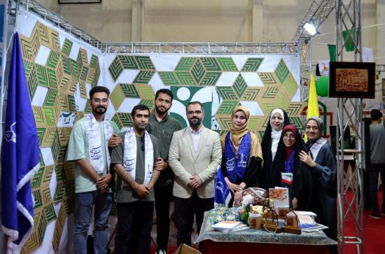غرفه دانشگاه فردوسی مشهد در دوازدهمین جشنواره ملی رویش