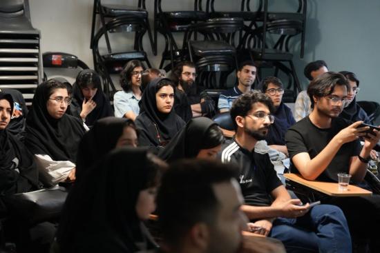 پانزدهین نشست هفتگی کانون تئاتر
